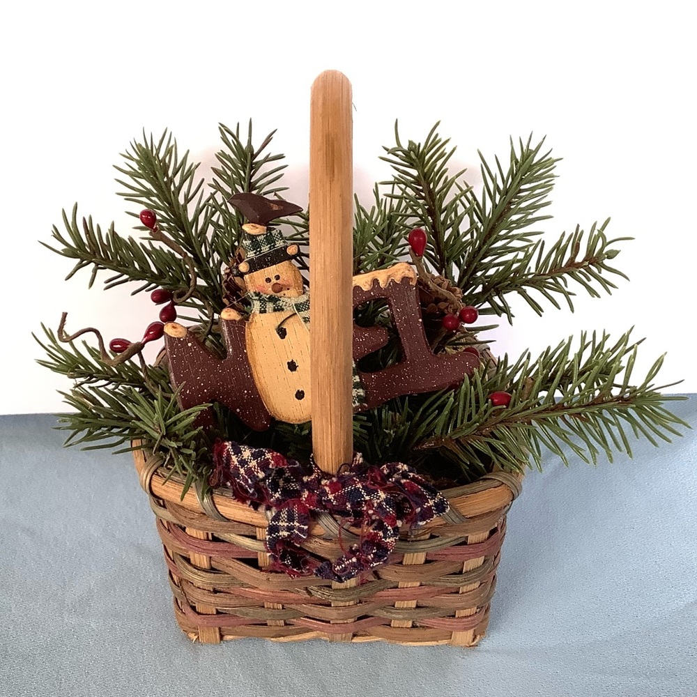 Vintage Look “NOEL” Snowman Basket